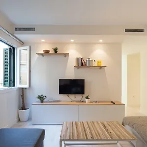 Gran Apartamento En El Centro Historico Con Parking Gratuito 4 Por Keywise Malaga