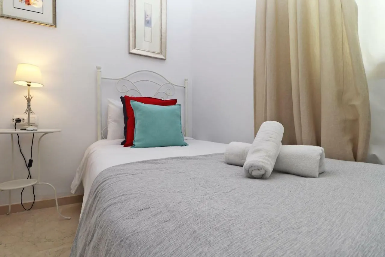 Del Parque Flats San Rafael Apartment Malaga 0*,  Spain